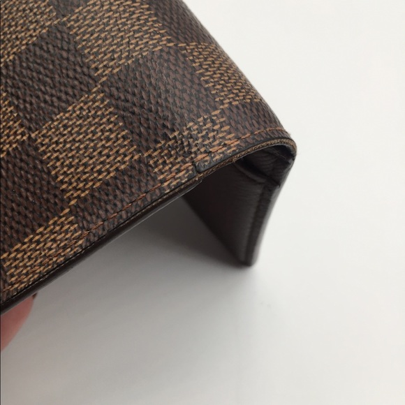 Authentic Louis Vuitton Kisslock Wallet - Picture 16 of 16